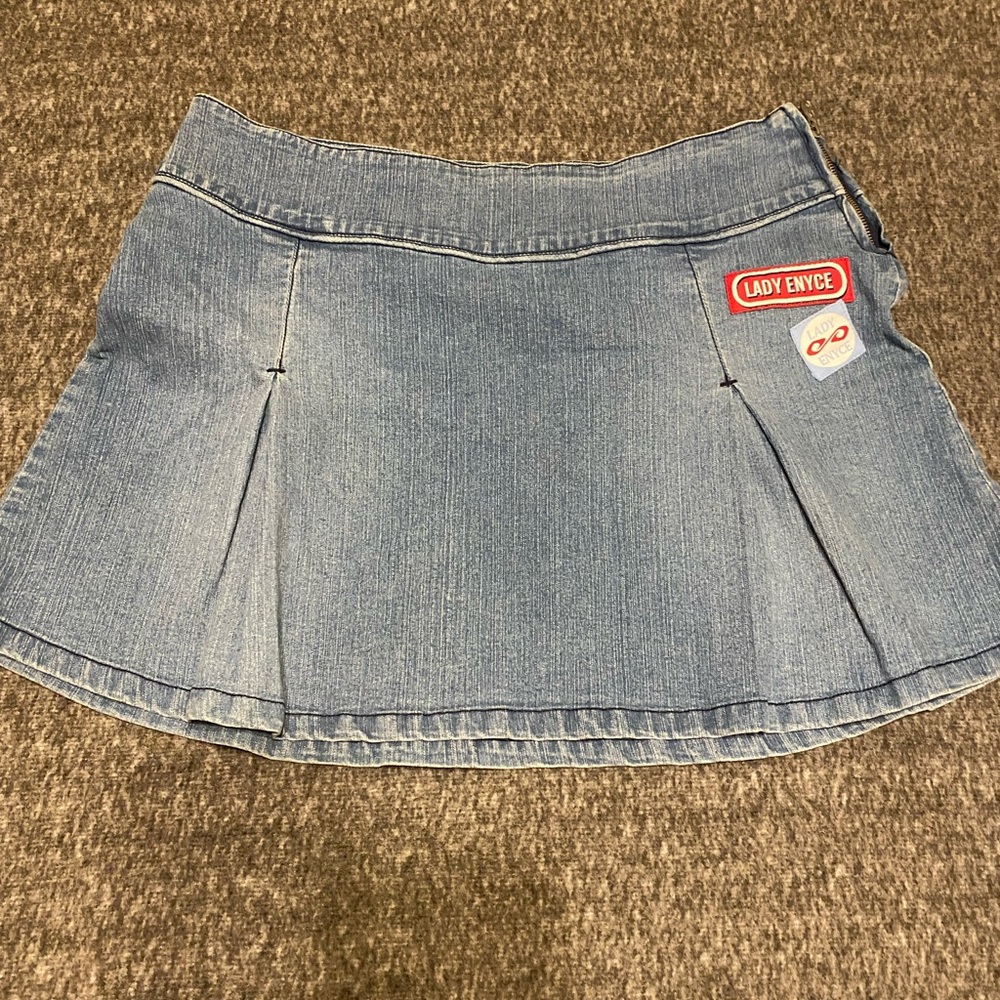 Lady Enyce Blue Denim Mini Pleated Front and Back Skirt with Patches, Size 29.